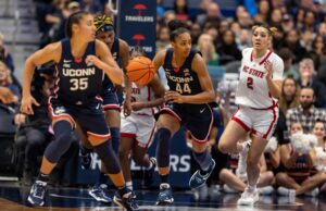 UConn Blows Out NC State At The XL Center 91-69