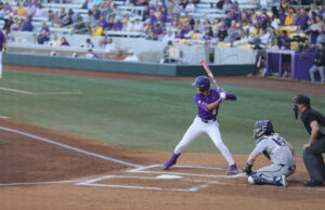 LSU Baseball Blasted 17 Runs In Their Win Against Xavier 18-4