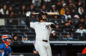 Domínguez Delivers Walk-Off Blast As Yankees Stun Rangers in the Ninth