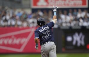 Rays Snap Slump with 16-Hit Barrage, Hold Off Yankees 7-5