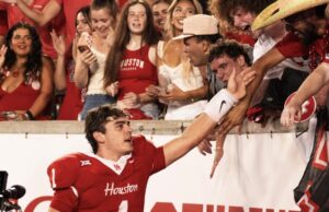 Weigman, Sanchez Lead Houston to Dominant 36-20 Win Over Colorado