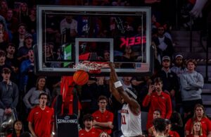 Bulldogs Stay Unbeaten With Rivalry Win Over Georgia Tech