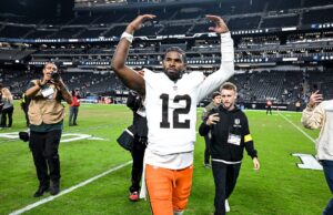 Sanders Shines In Debut As Browns Overwhelm Raiders For First Win In a Month