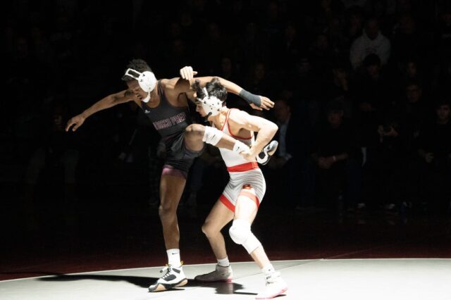 72263971007-011724-r-wrestling-001