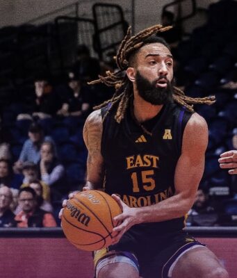 Late Free Throws Propel ECU Past UTSA In American Conference Men’s Basketball Thriller