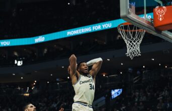 Pritchard, González Power Celtics Past Bucks In Giannis’ Return