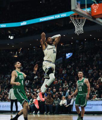 Pritchard, González Power Celtics Past Bucks In Giannis’ Return