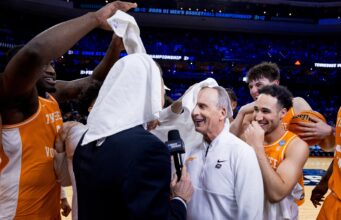 Gillespie Leads Tennessee Past Virginia As Vols Punch Ticket To Fourth Straight Sweet 16