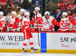 Detroit Blanks New Jersey 3–0 To Open Road Trip
