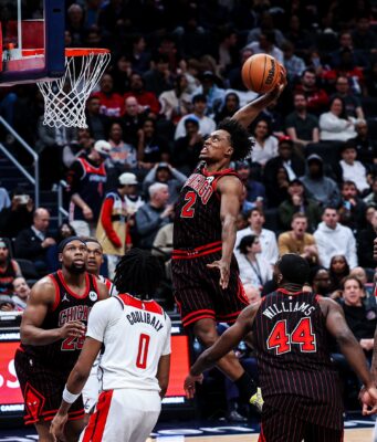 Bulls Dominate Wizards Behind Dillingham’s Career Night, Snap Seven-Game Skid