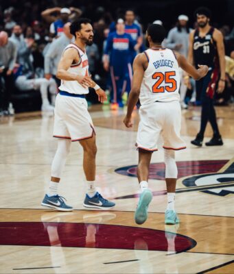 Jalen Brunson, Knicks Move One Win From NBA Finals With Dominant Game 3 Victory Over Cavaliers