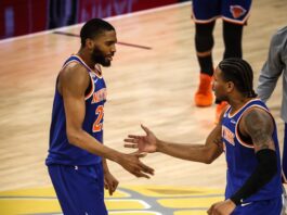 Knicks Rally Late To Defeat Spurs In NBA Finals Opener