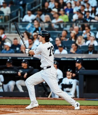 Yankees Power Past White Sox Behind Jones, Rice And Goldschmidt