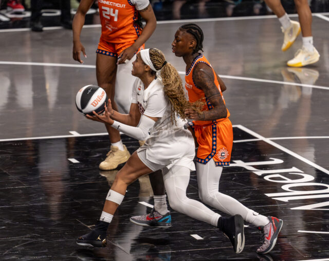 Atlanta Dream vs. Connecticut Sun