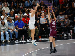 Howard Sets WNBA 3-Point Mark As Dream Roll Past Tempo