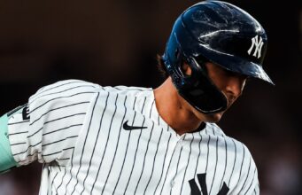 Yankees Edge Blue Jays 3-1 Behind Schlittler, Jones