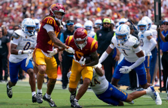 Maiava, Mosley Lead USC Past San Jose State As Trojans Open With 42-26 Victory
