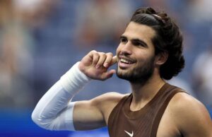 Carlos Alcaraz Makes Winning U.S. Open Return As Aryna Sabalenka Begins Title Defense