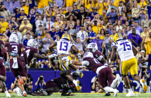 LSU Dominates Texas A&M As Sam Leavitt, Defense Lead 35-6 Rout