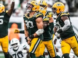 Packers Rally From 10-Point Deficit to Beat Jets 20-17 In Overtime