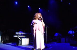 A Night of Classic R&B Magic: Legends Turn the Dell Music Center Into a Celebration of Soul