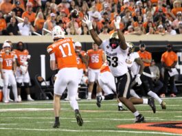 Oklahoma State Explodes for 34 Second-Half Points to Rout Colorado 57-24