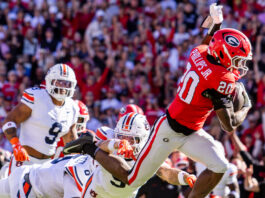 Auburn Stuns No. 1 Georgia 27-24 on McPherson’s Last-Second Field Goal