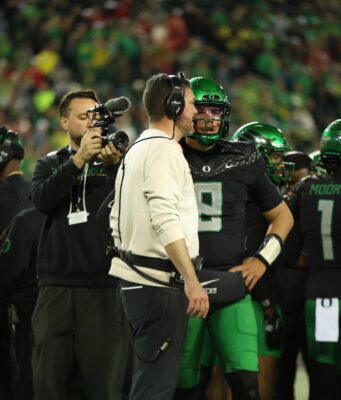 Raiola Delivers Late Heroics As Oregon Stuns Nebraska in Dramatic Comeback
